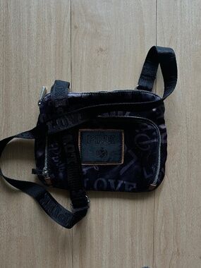 Victoria’s Secret PINK black logo mini crossbody messenger fanny pack bag